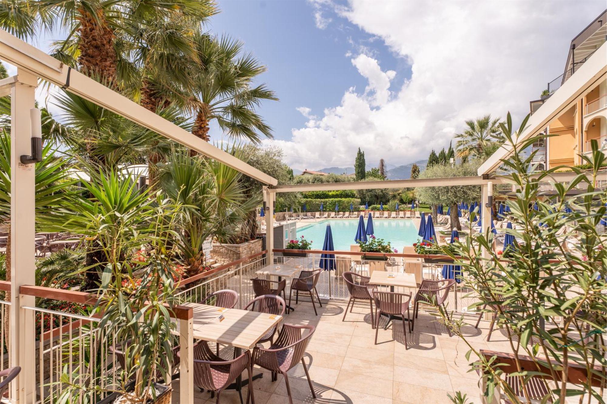 Majestic Palace 4*