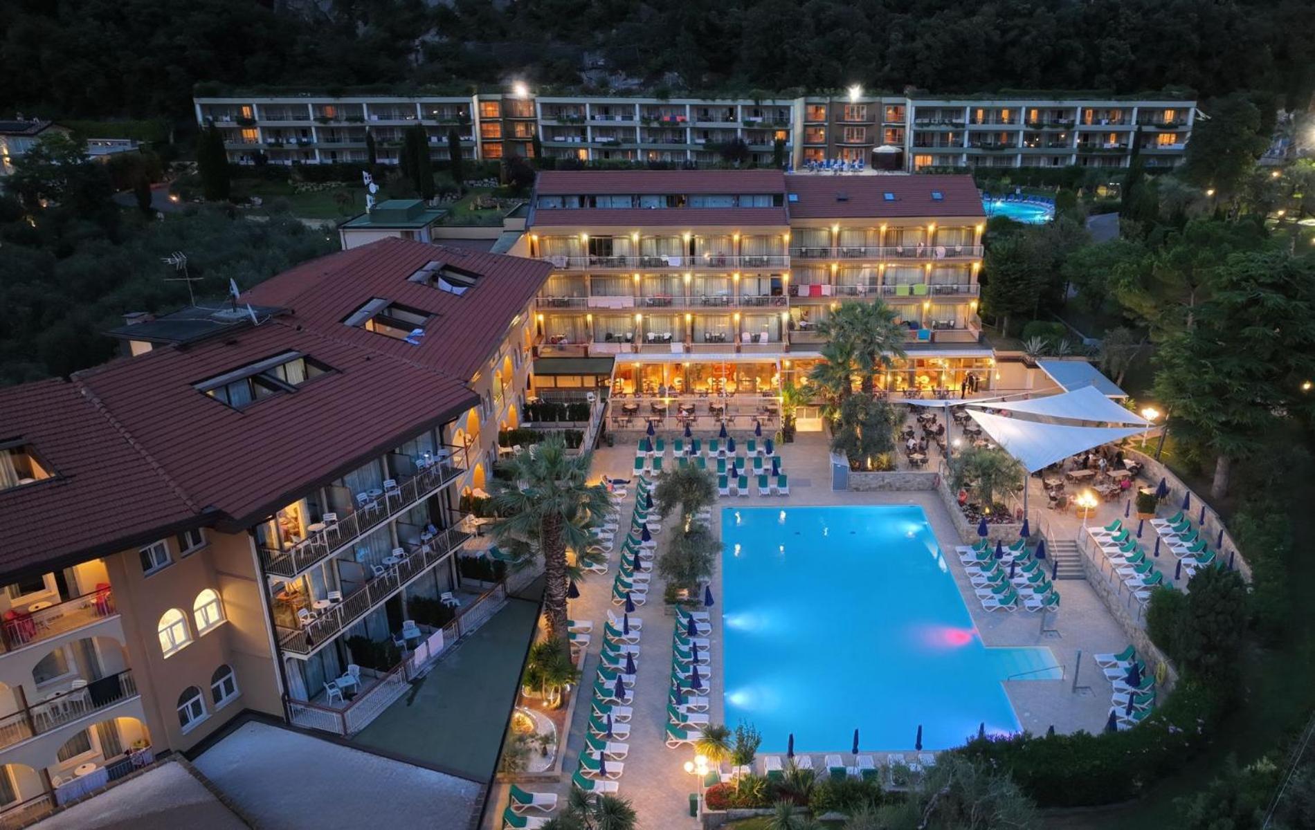 Hotel Majestic 4*